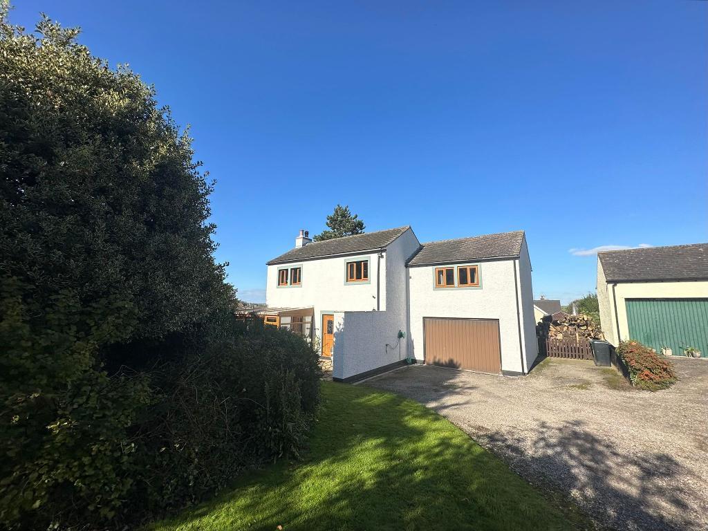 Main Street, Overton, LA3 3HF