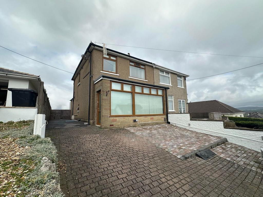 North Road, Carnforth, LA5 9LU